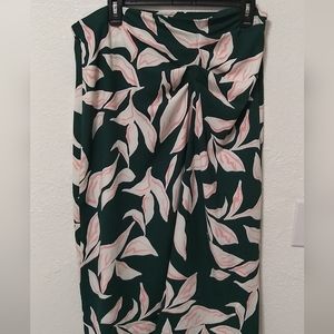 Nine West Rushed Skirt Size L